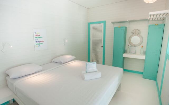 Le Pirate Hotel - Labuan Bajo