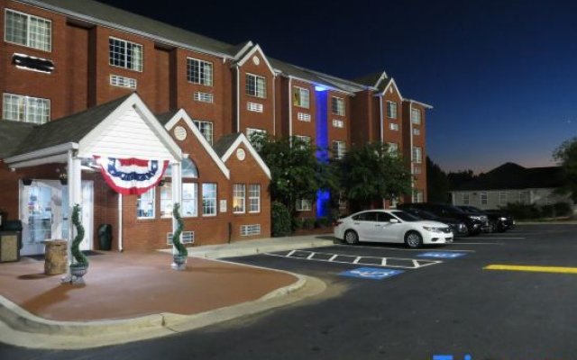 Microtel Inn & Suites by Wyndham Stockbridge/Atlanta I-75