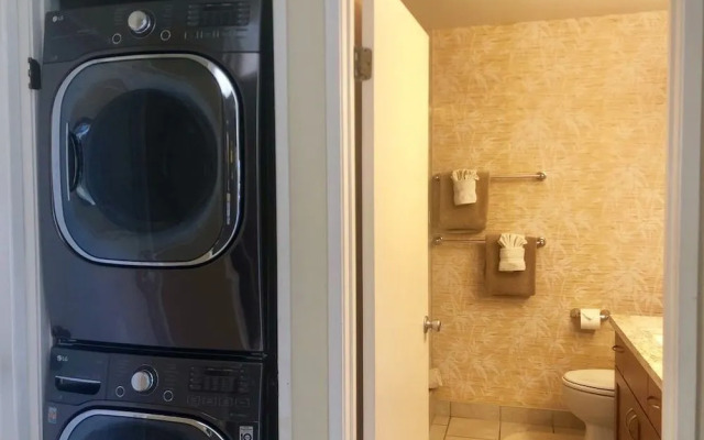 Hale Kamaole #202 - 2 Br Condo