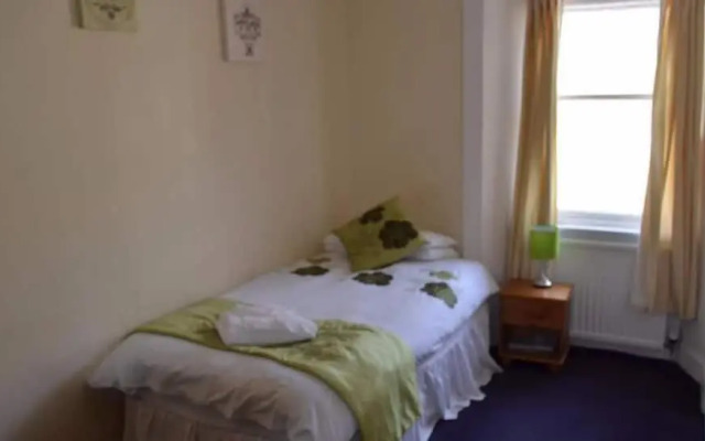 Newcastle Arms Hotel