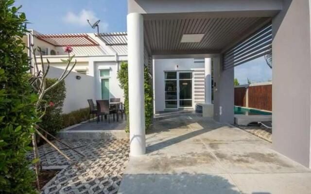 Paknampran 2 Bedrooms Pool Villa