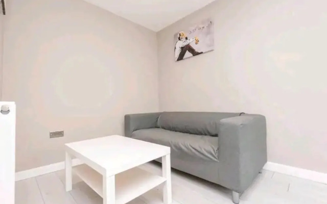 Beautiful 1-bed Studio in Burnley