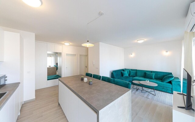 Beautiful Apartment in Trogir With 2 Bedrooms and Wifi