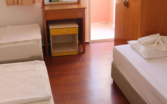 Flash Hotel