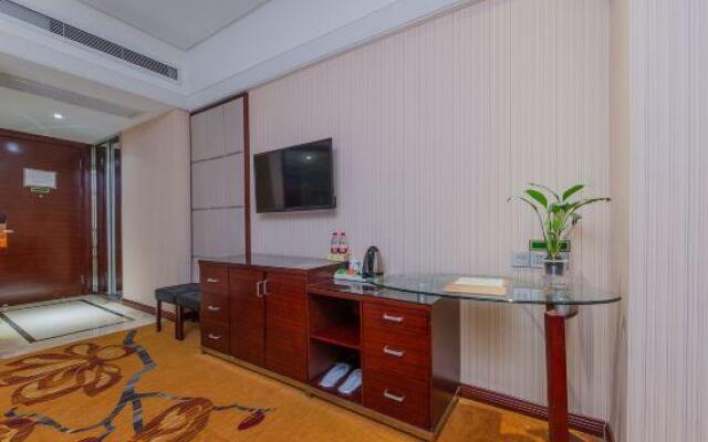 Vienna Classic Hotel (Changde Railway Station)