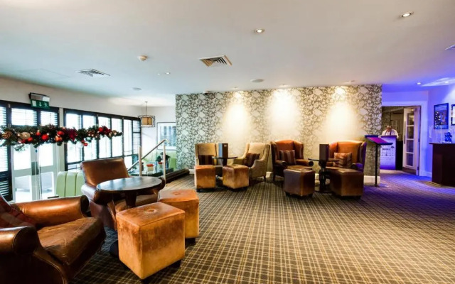 Mercure Peebles Barony Castle Hotel