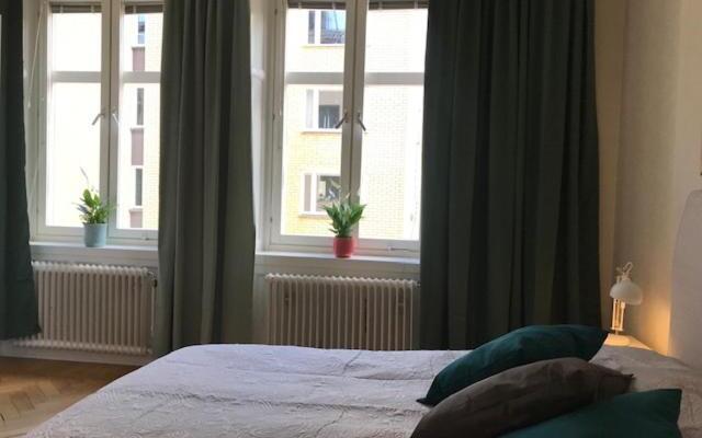 Stylish & light 2 room apartment in SoFo, 60sqm