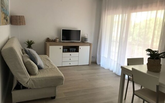 Apartamento Carle Magne E-2