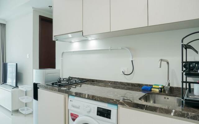 New Furnished and Homey 3BR Green Sedayu Apartment