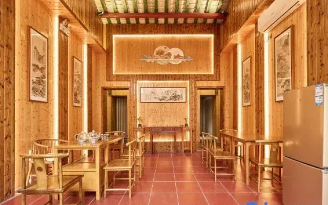 Yayun Courtyard (Chaozhou Ancient City Paifang Street West Road Branch)