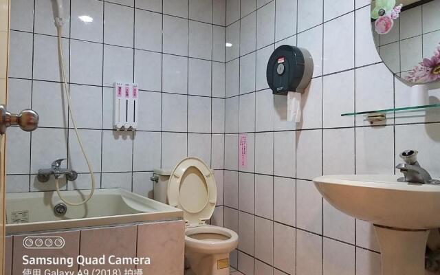 Guan Lun Hotel