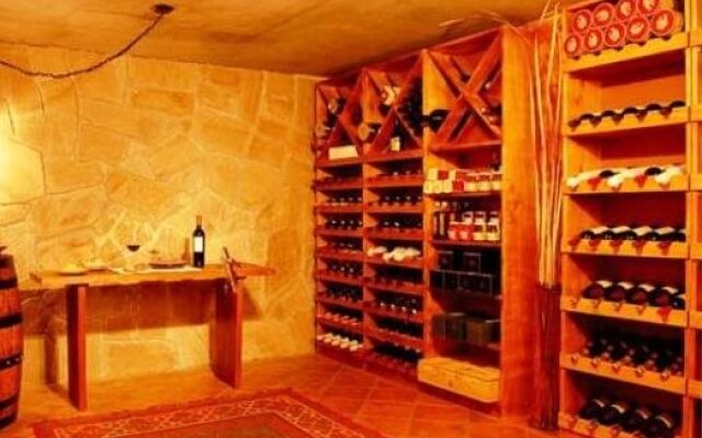 Robles De Besares Posada