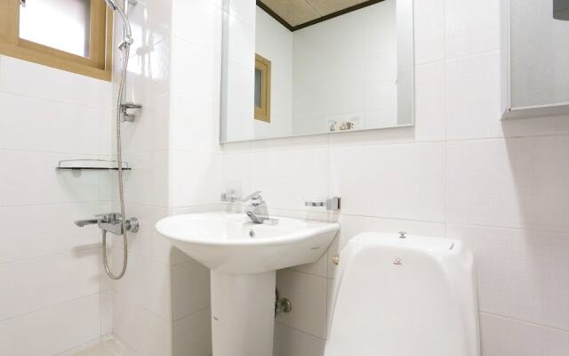 Water Light Sky Pension