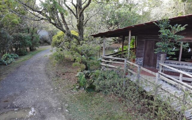 El Bosque Lodging