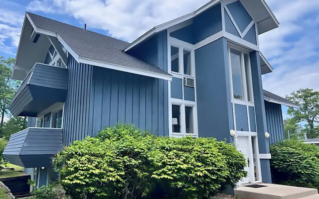 Traverse City MI Travelodge