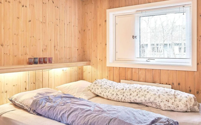 Cozy Holiday Home in Aakirkeby near Beach