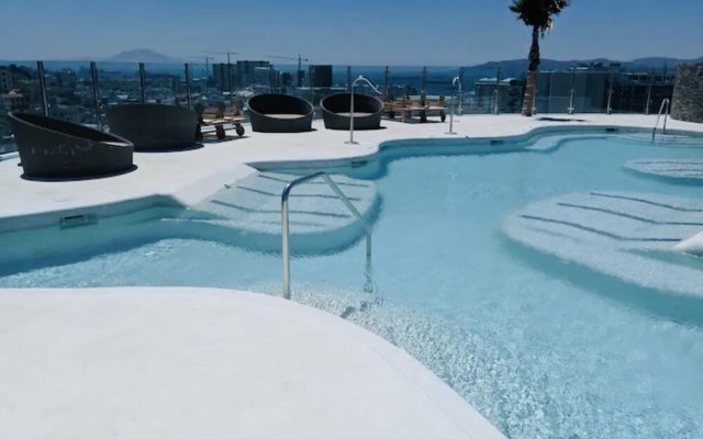 Luxury Ocean Spa Plaza, Large 1 Bedroom Apartment