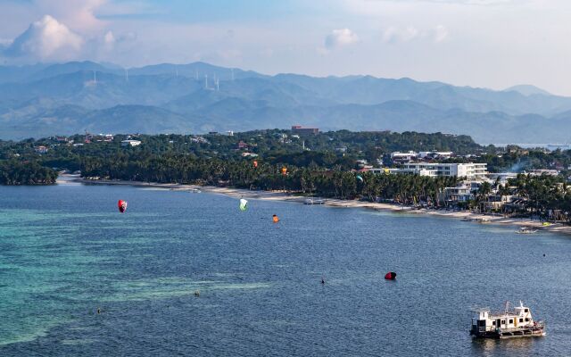 Den Pasar Boracay Luxury Apartments