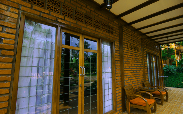 Jambuluwuk Convention Hall & Resort Puncak