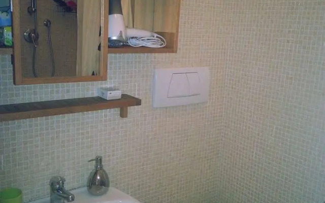Active Rent Lazzaro Papi