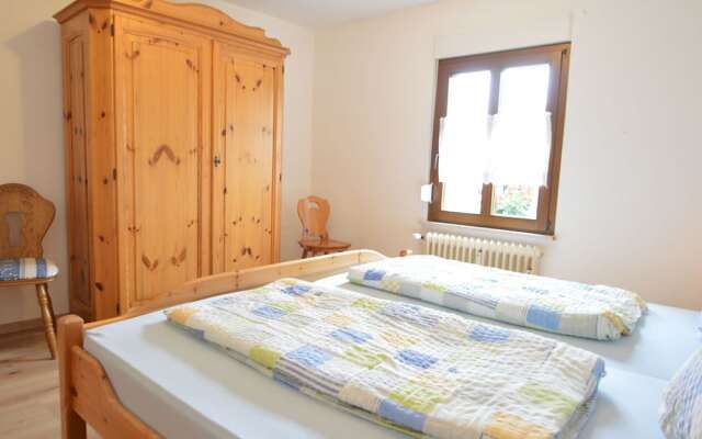 Holiday Home in Morscheid-riedenburg With Balcony