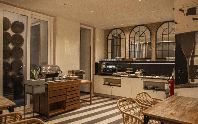 room Select Liberdade