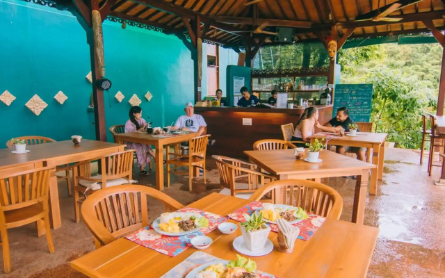 Karuna El Nido Villas