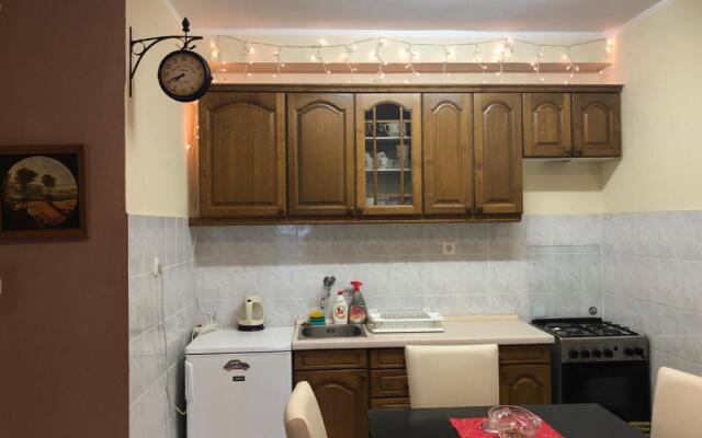 Apartment Bura