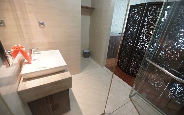 Apatel Ancol Mansion