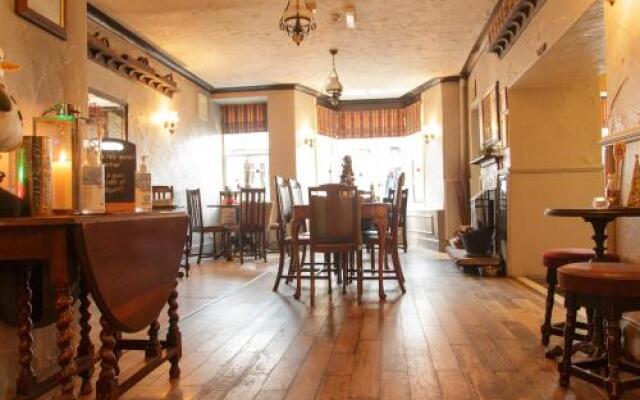 The Royal Oak Inn