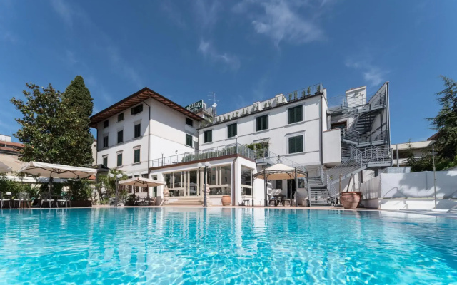 President Hotel