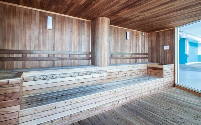 Crb0216 2 Bedroom Condo