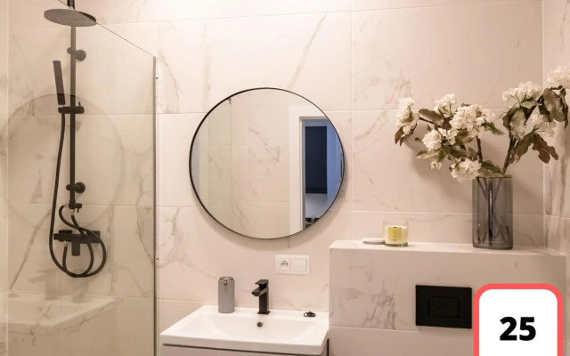 Sienna 41 Boutique Warsaw Apartments