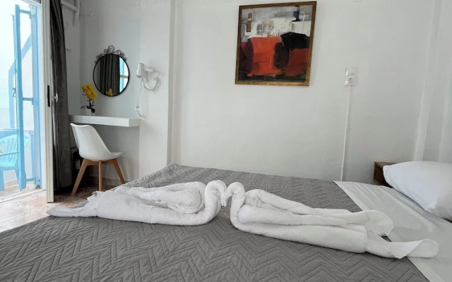 Stella Nomikou Apartments