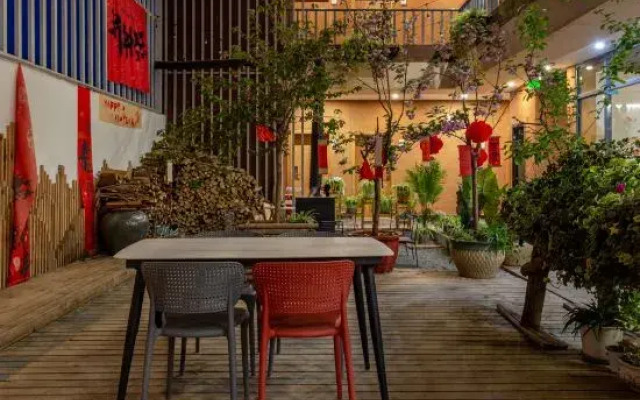 Wuhu Liangsu Inn (Daluoshui Wharf)