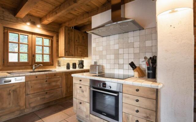 Chalet La Clusaz, 5 pièces, 8 personnes - FR-1-304-110
