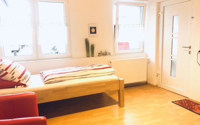 Schlafen wie Zuhause Avianaart Monteur und Ferienwohnung