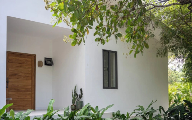 Zen Paradise Pool Villa by Sea N' Rent