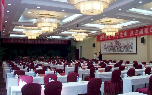 Zaozhuang Grand Hospitality Hotel