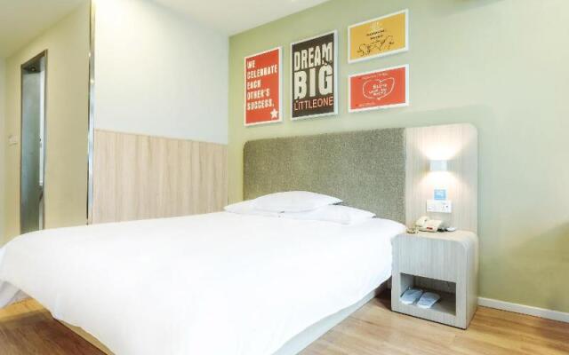 Hanting Hotel (Wuxi Railway Station South Square)