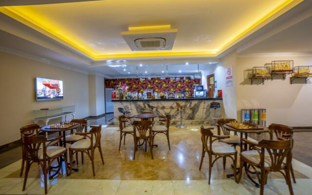 Azka Restaurant