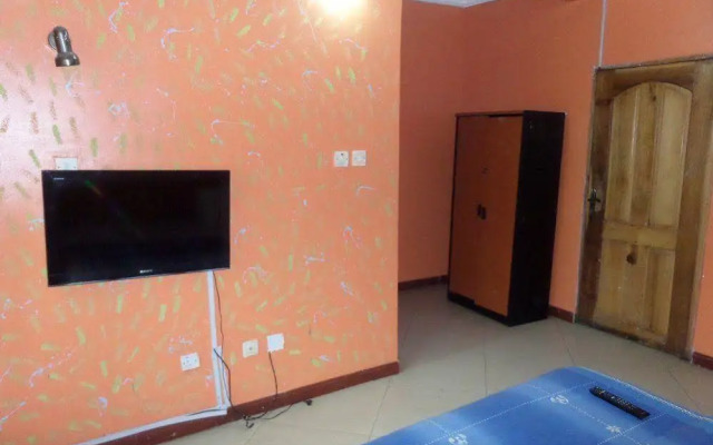 Sada Cruz Hotel & Suites