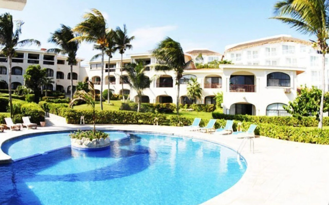 Xaman Ha Condominium
