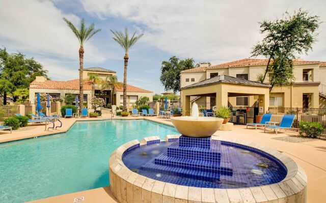 12 Mi to Old Town: Condo w/ Pool & Balcony!