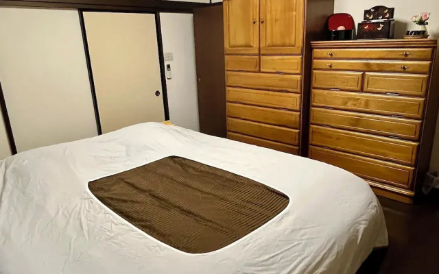 Mitsuba House