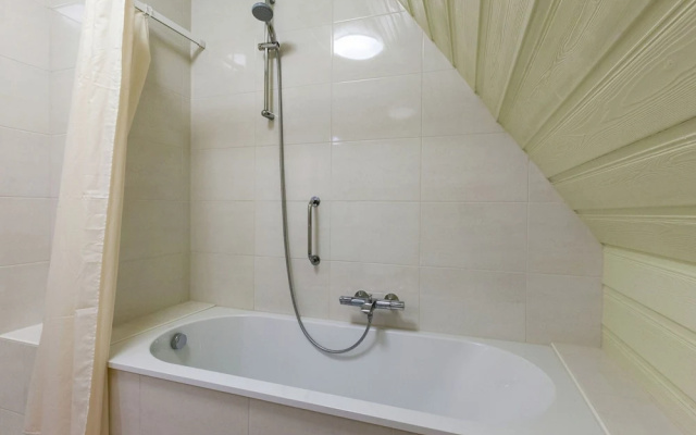 Villa in Koudekerke With Sauna, Garden, Terrace