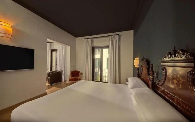 Hotel Born