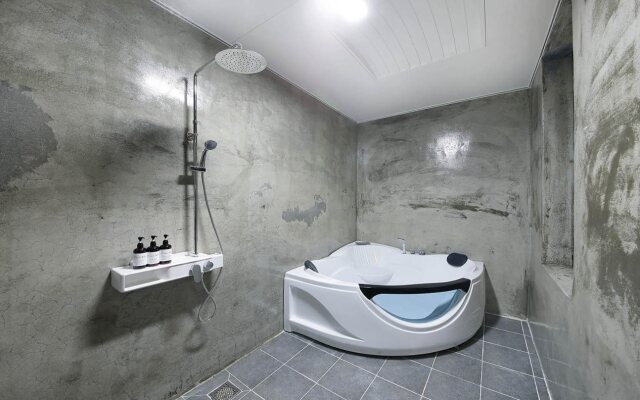 Hotel NOL