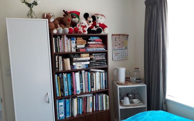 Peaceful And Quiet Witherlea Homestay