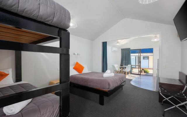 Kaiteriteri Reserve Cabins